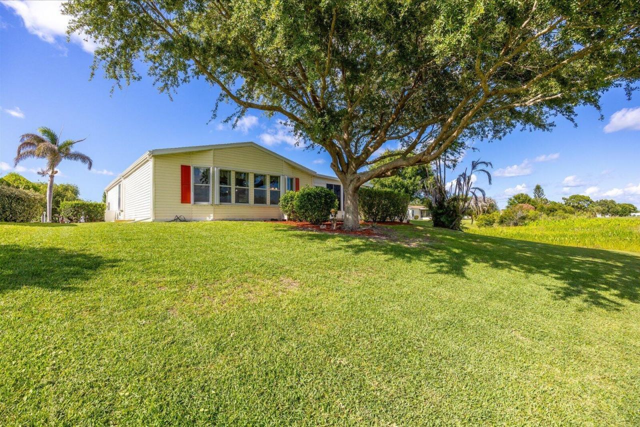 7654 Red Crossbill Court, Port Saint Lucie, FL 34952 Photo