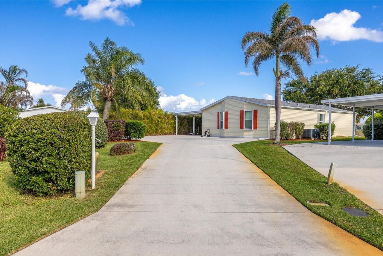 7654 Red Crossbill Court, Port Saint Lucie, FL 34952 Photo