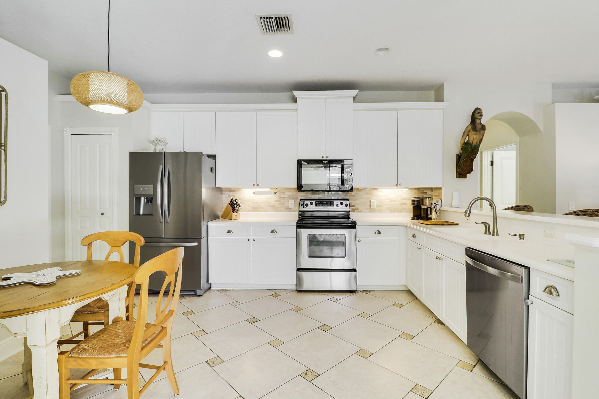 654 NE Little Kayak Point, Port Saint Lucie, FL 34983 Photo