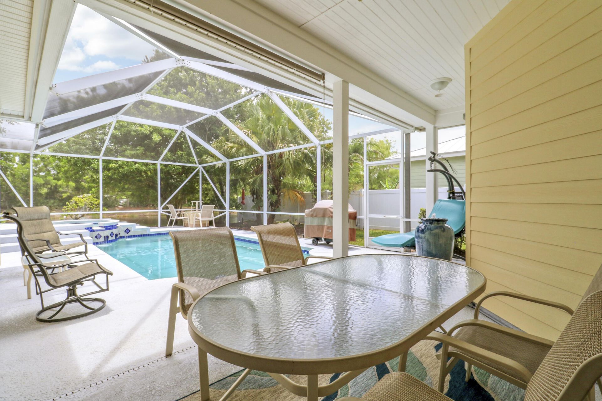 654 NE Little Kayak Point, Port Saint Lucie, FL 34983 Photo