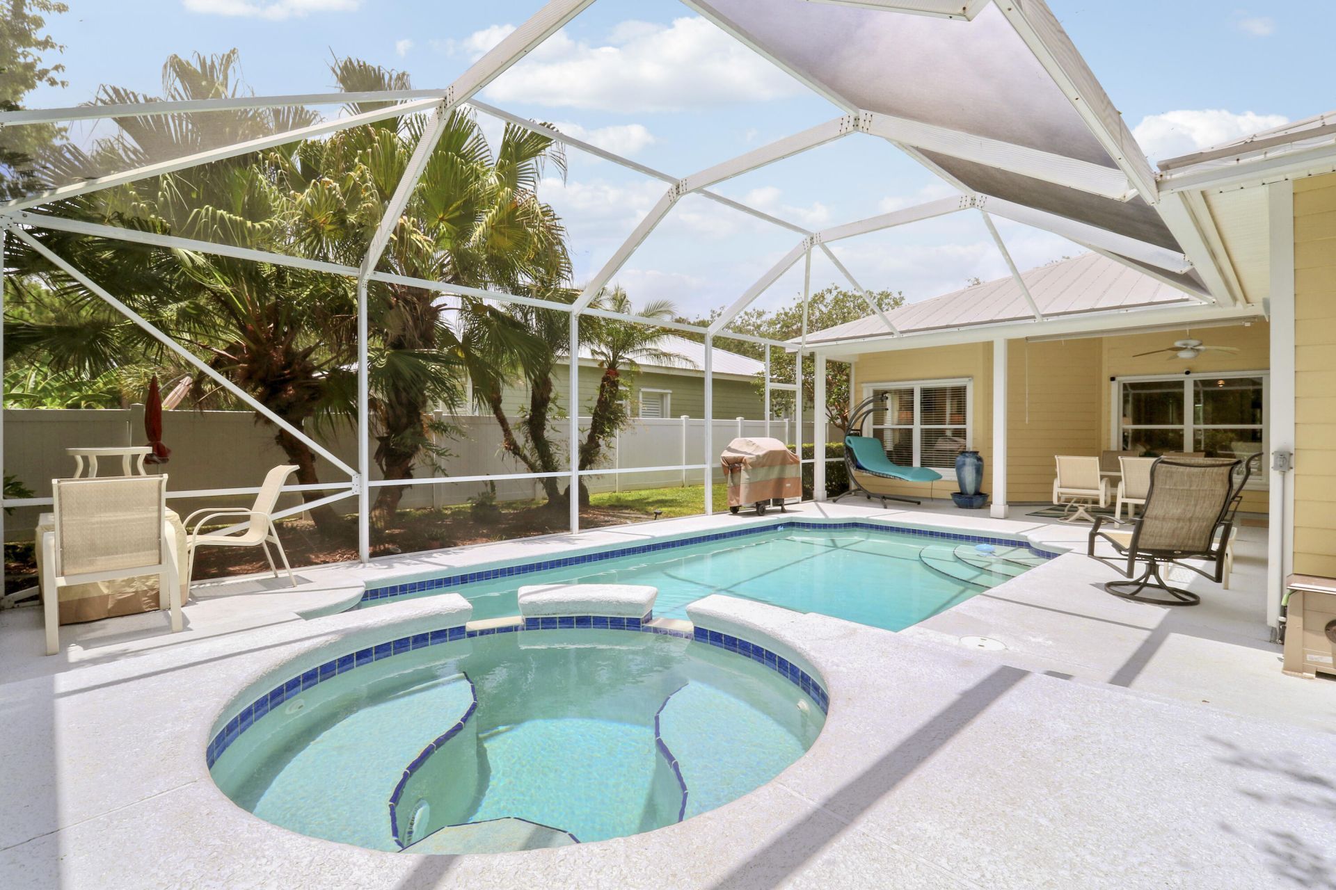 654 NE Little Kayak Point, Port Saint Lucie, FL 34983 Photo