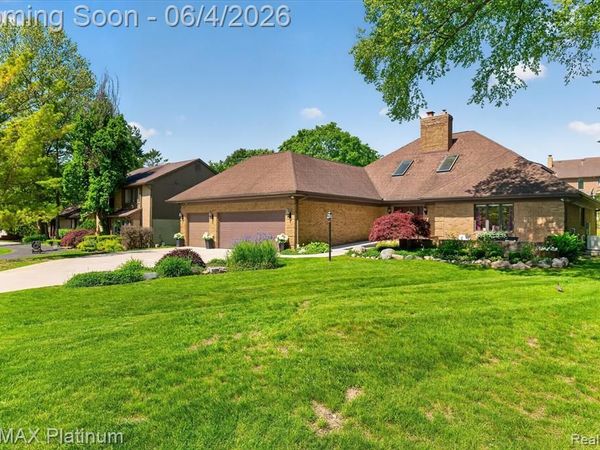 31125 Westwood Road, Farmington Hills, MI 48331