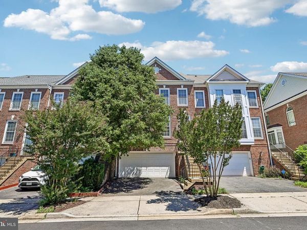 26071 NIMBLETON SQUARE, CHANTILLY, VA 20152