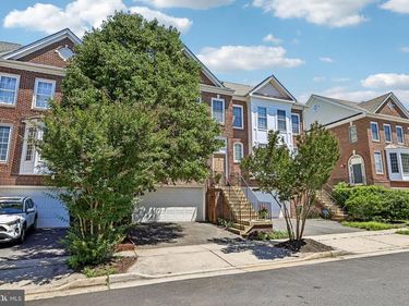 26071 NIMBLETON SQUARE, CHANTILLY, VA 20152