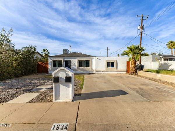 1934 E MONTE VISTA Road, Phoenix, AZ 85006