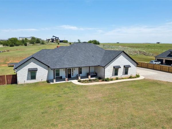 21055 220th Street, Purcell, OK 73080