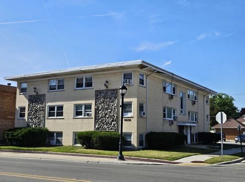 Main Photo