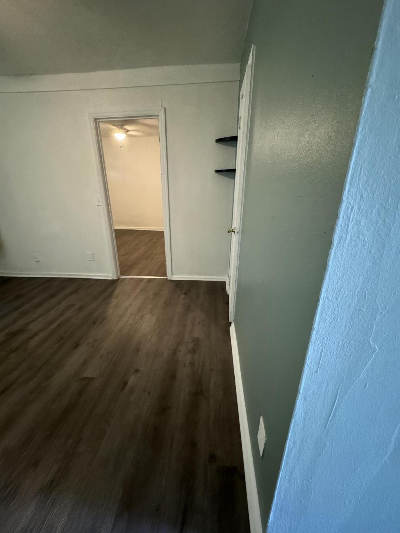 3545 Admiral Drive Photo 9