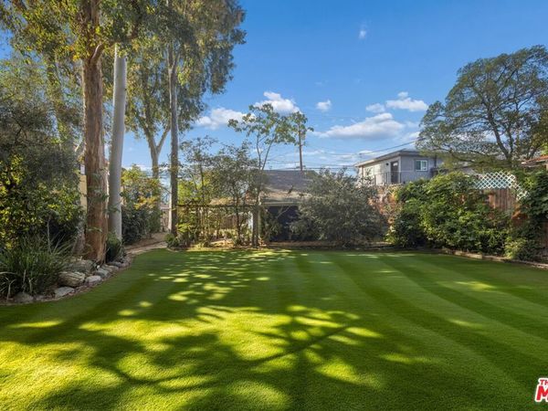 11325 Sunshine Terrace, Studio City, CA 91604