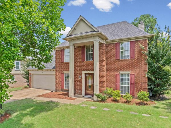 4088 OLD VILLAGE LN, Memphis, TN 38125