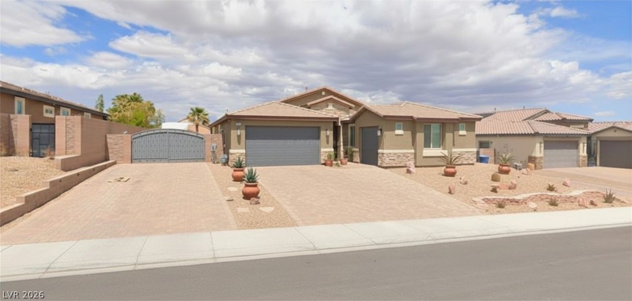 10430 Amulet Ridge Court , Las Vegas, NV 89149