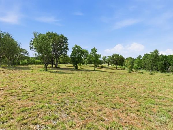 1025 Sky Road , Weatherford, TX 76087