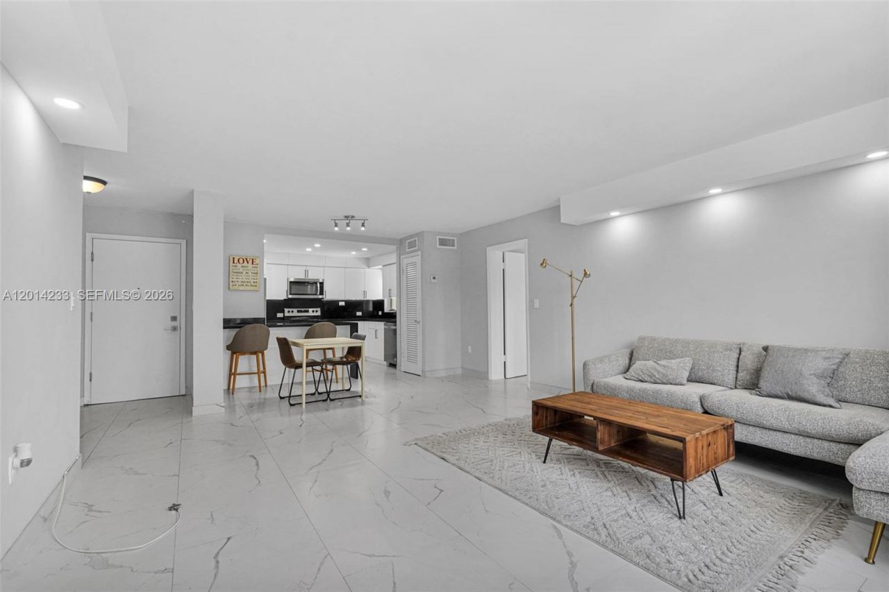 1075 93rd St , Unit 207, Bay Harbor Islands, FL 33154 Photo