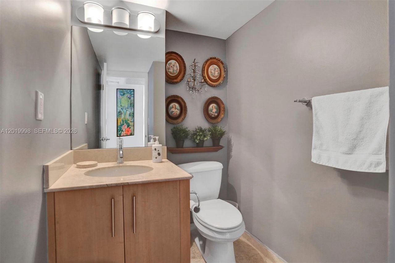 10275 Collins Ave, Unit 829, Bal Harbour, FL 33154 Photo