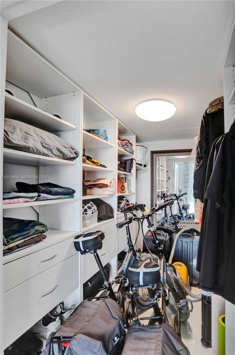 10275 Collins Ave, Unit 829, Bal Harbour, FL 33154 Photo