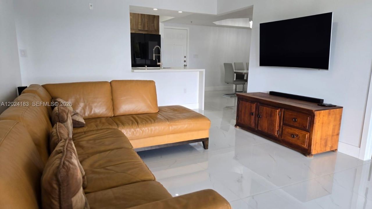 230 SW 117th Ter , Unit 11202, Pembroke Pines, FL 33025 Photo