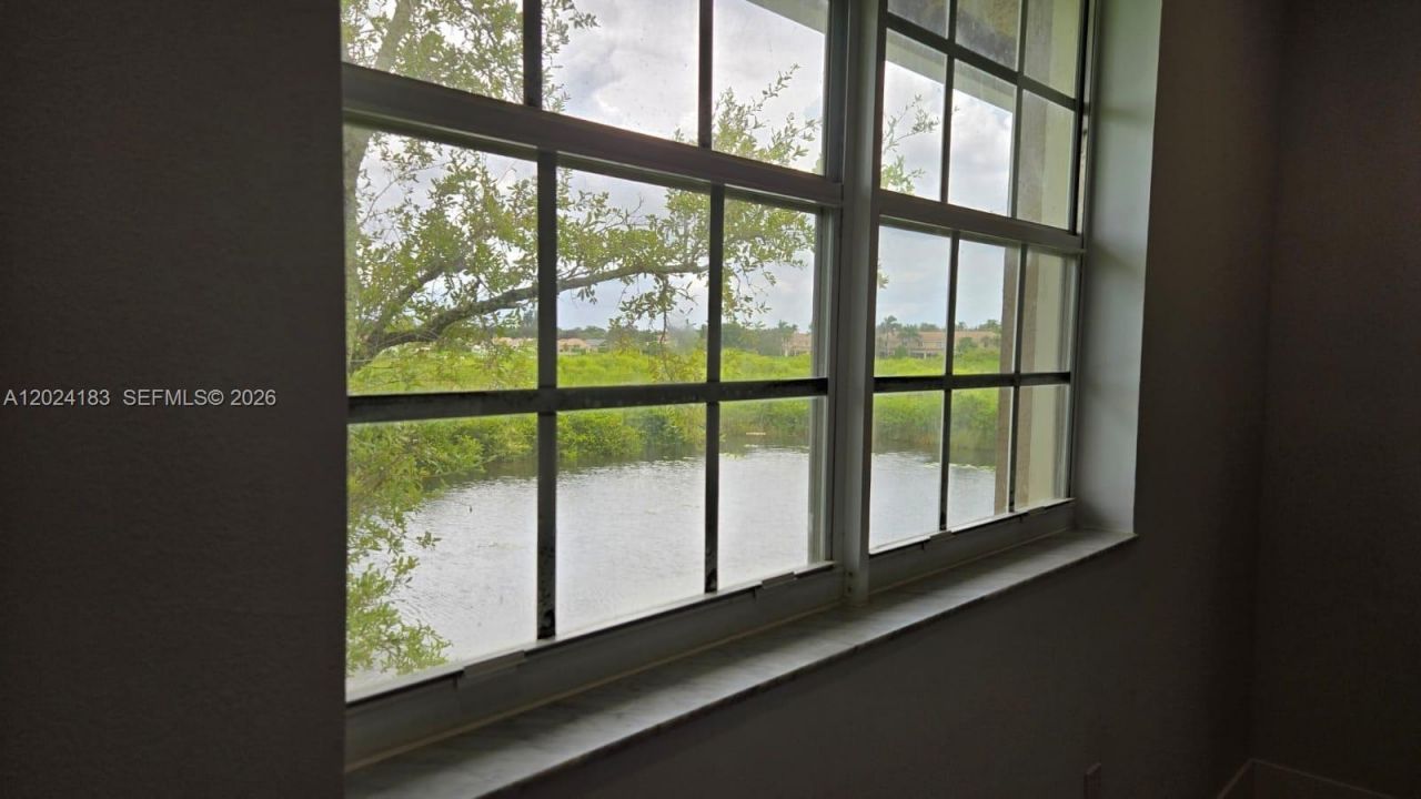 230 SW 117th Ter , Unit 11202, Pembroke Pines, FL 33025 Photo