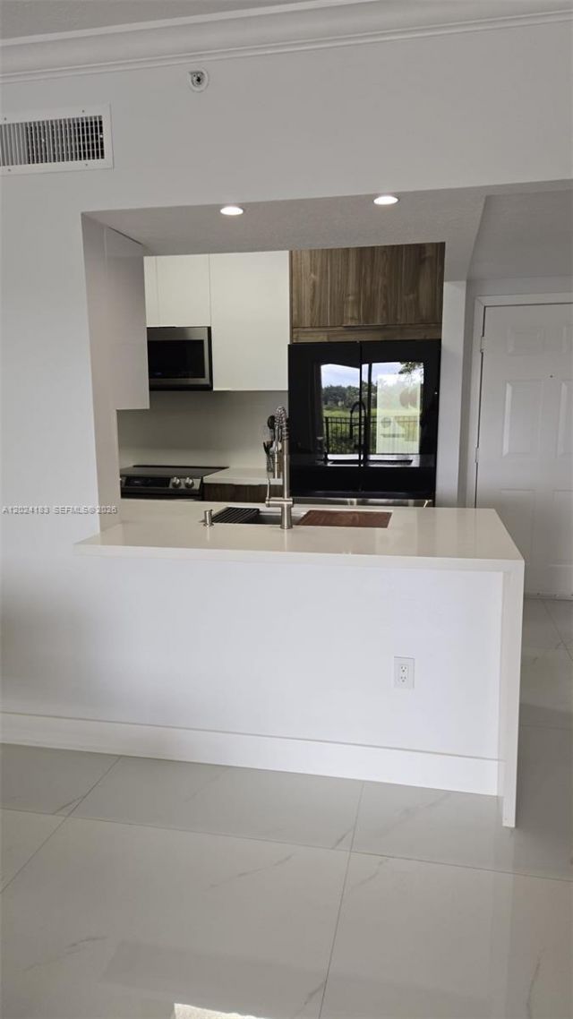 230 SW 117th Ter , Unit 11202, Pembroke Pines, FL 33025 Photo