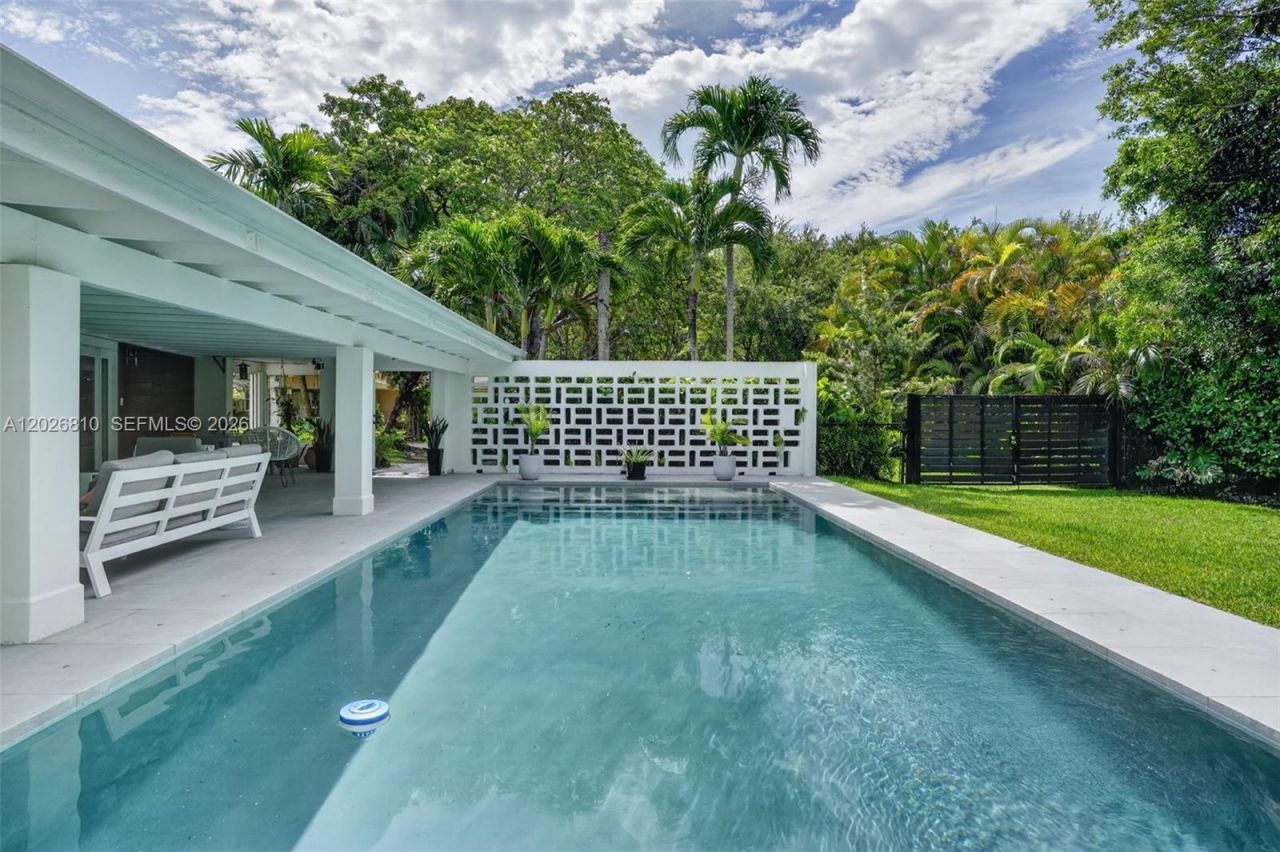 12420 SW 69th Ave , Pinecrest, FL 33156 Photo