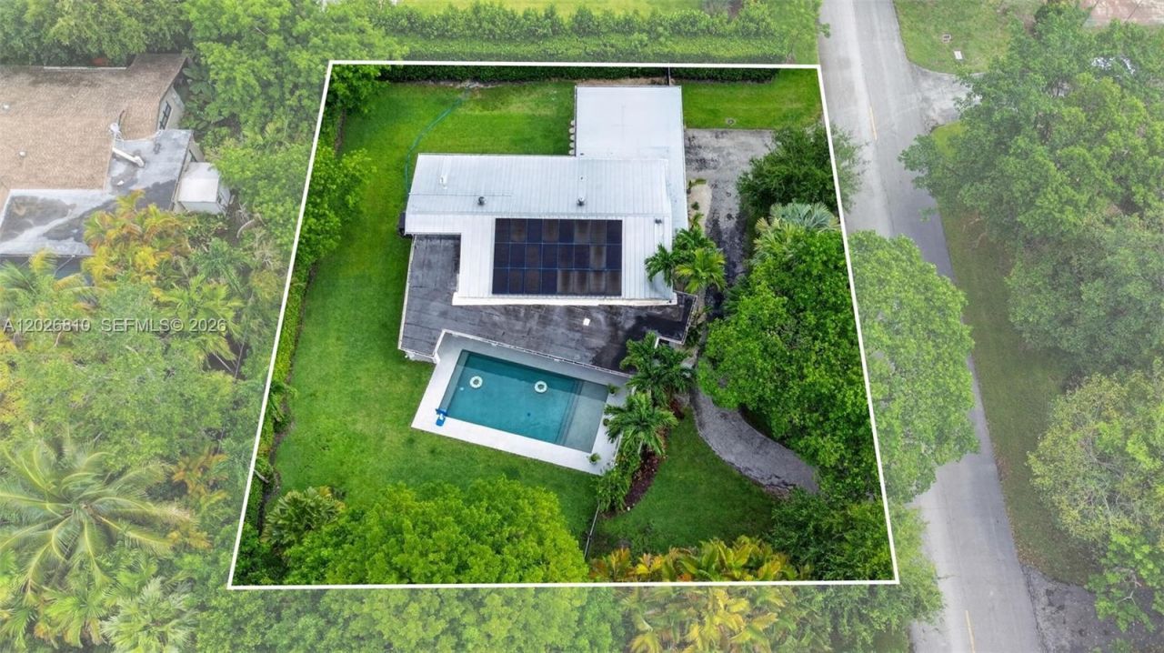 12420 SW 69th Ave , Pinecrest, FL 33156 Photo