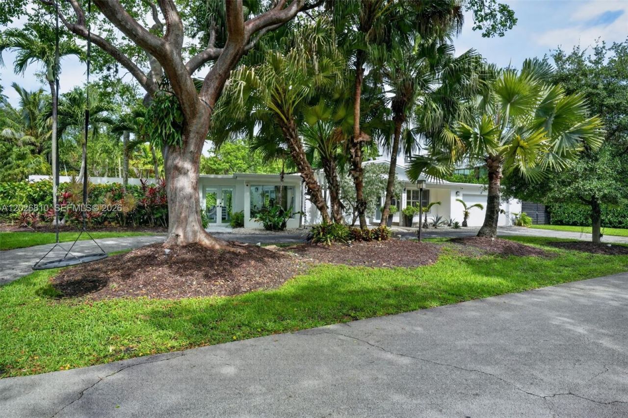 12420 SW 69th Ave , Pinecrest, FL 33156 Photo