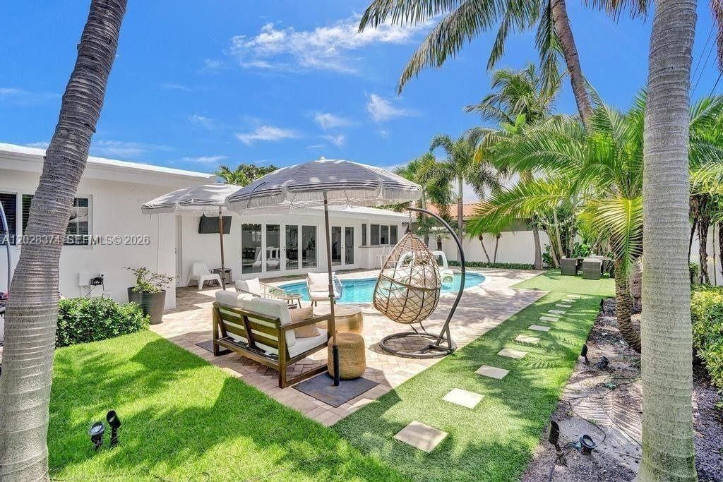 2080 NE 65th St , Fort Lauderdale, FL 33308 Photo
