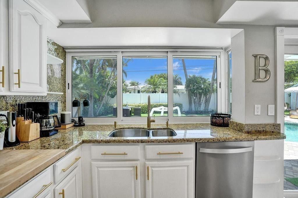 2080 NE 65th St , Fort Lauderdale, FL 33308 Photo