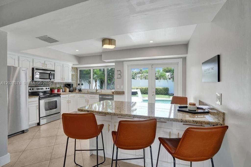 2080 NE 65th St , Fort Lauderdale, FL 33308 Photo
