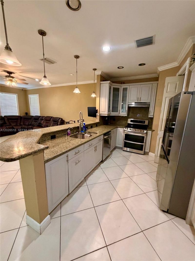 9444 SW 78th St, Miami, FL 33173 Photo