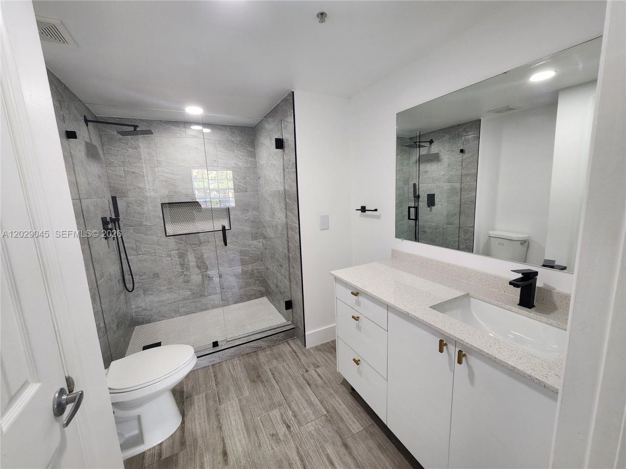 215 SW 117th Ter , Unit 14101, Pembroke Pines, FL 33025 Photo