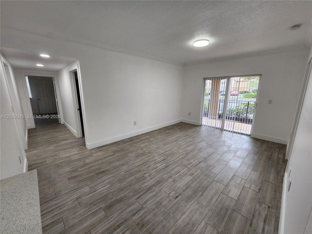 215 SW 117th Ter , Unit 14101, Pembroke Pines, FL 33025 Photo