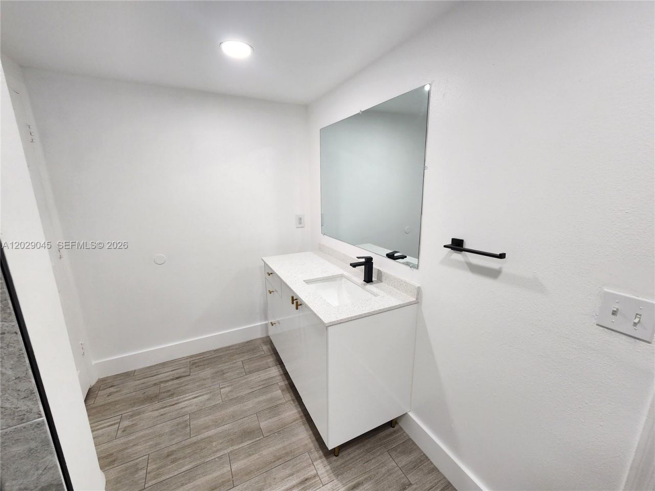 215 SW 117th Ter , Unit 14101, Pembroke Pines, FL 33025 Photo