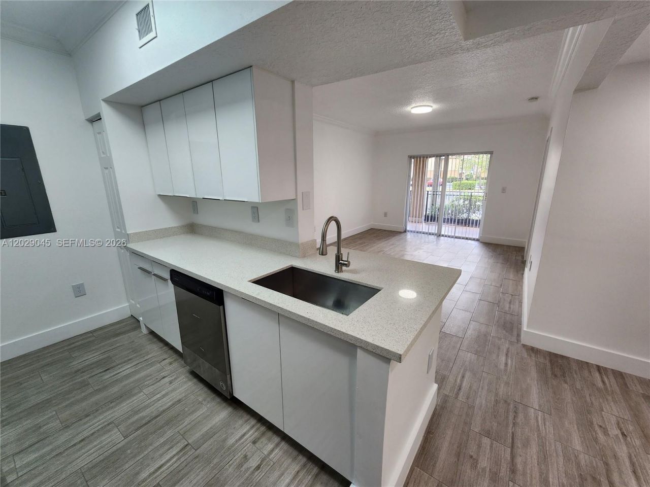 215 SW 117th Ter , Unit 14101, Pembroke Pines, FL 33025 Photo
