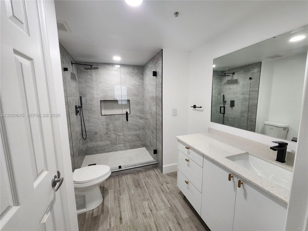 215 SW 117th Ter , Unit 14101, Pembroke Pines, FL 33025 Photo