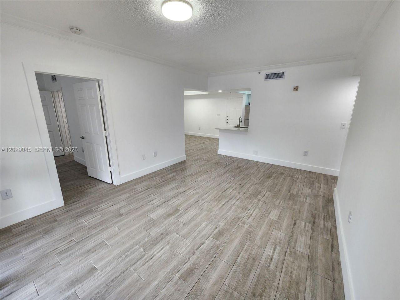 215 SW 117th Ter, Unit 14101, Pembroke Pines, FL 33025 Photo