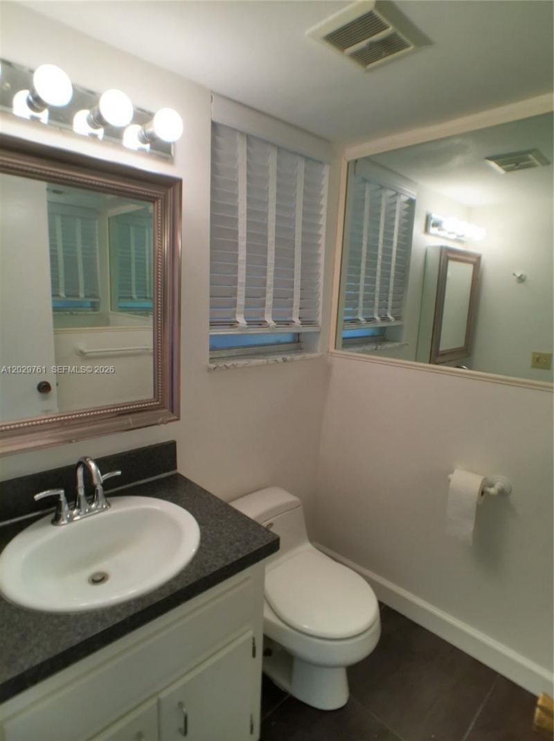 1821 Jefferson Ave, Unit 205, Miami Beach, FL 33139 Photo
