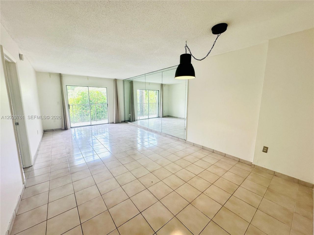1821 Jefferson Ave, Unit 205, Miami Beach, FL 33139 Photo