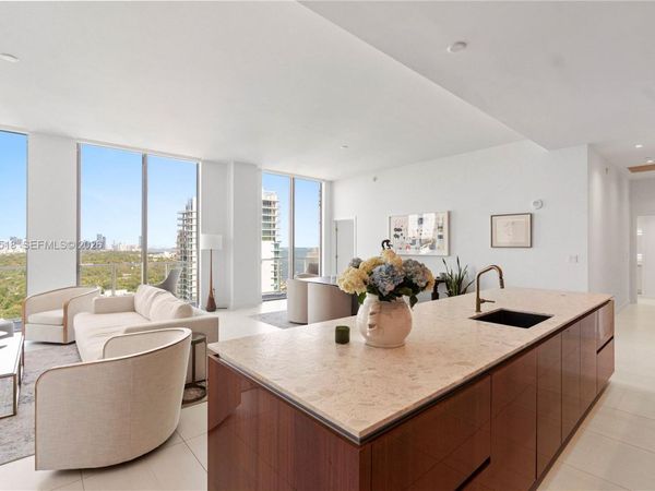 2678 Tigertail Ave , Unit PH4, Miami, FL 33133