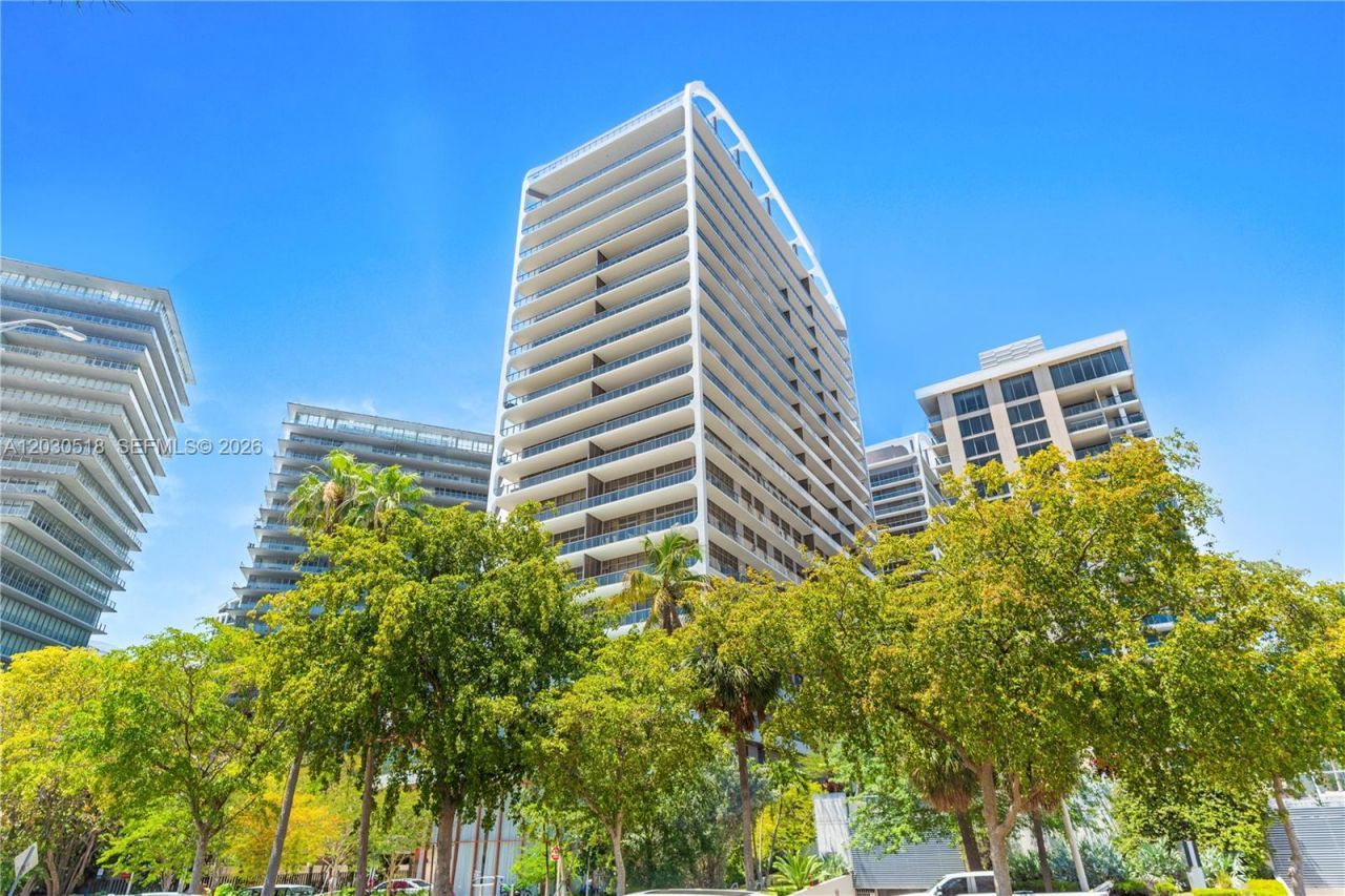 2678 Tigertail Ave , Unit PH4, Miami, FL 33133 Photo