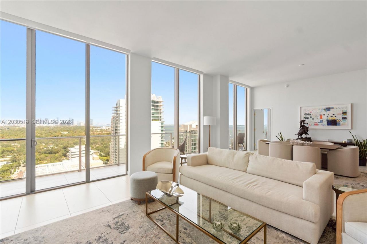 2678 Tigertail Ave , Unit PH4, Miami, FL 33133 Photo