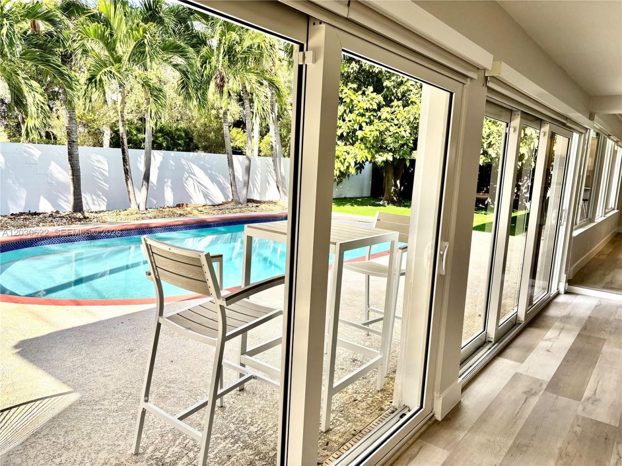 19340 NE 18th Ct , Unit 19340, Miami, FL 33179 Photo