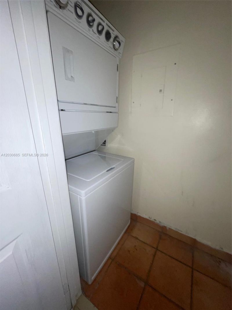 9999 Summerbreeze Dr , Unit 915, Sunrise, FL 33322 Photo