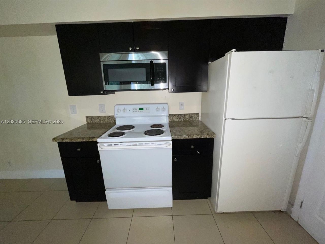 9999 Summerbreeze Dr , Unit 915, Sunrise, FL 33322 Photo