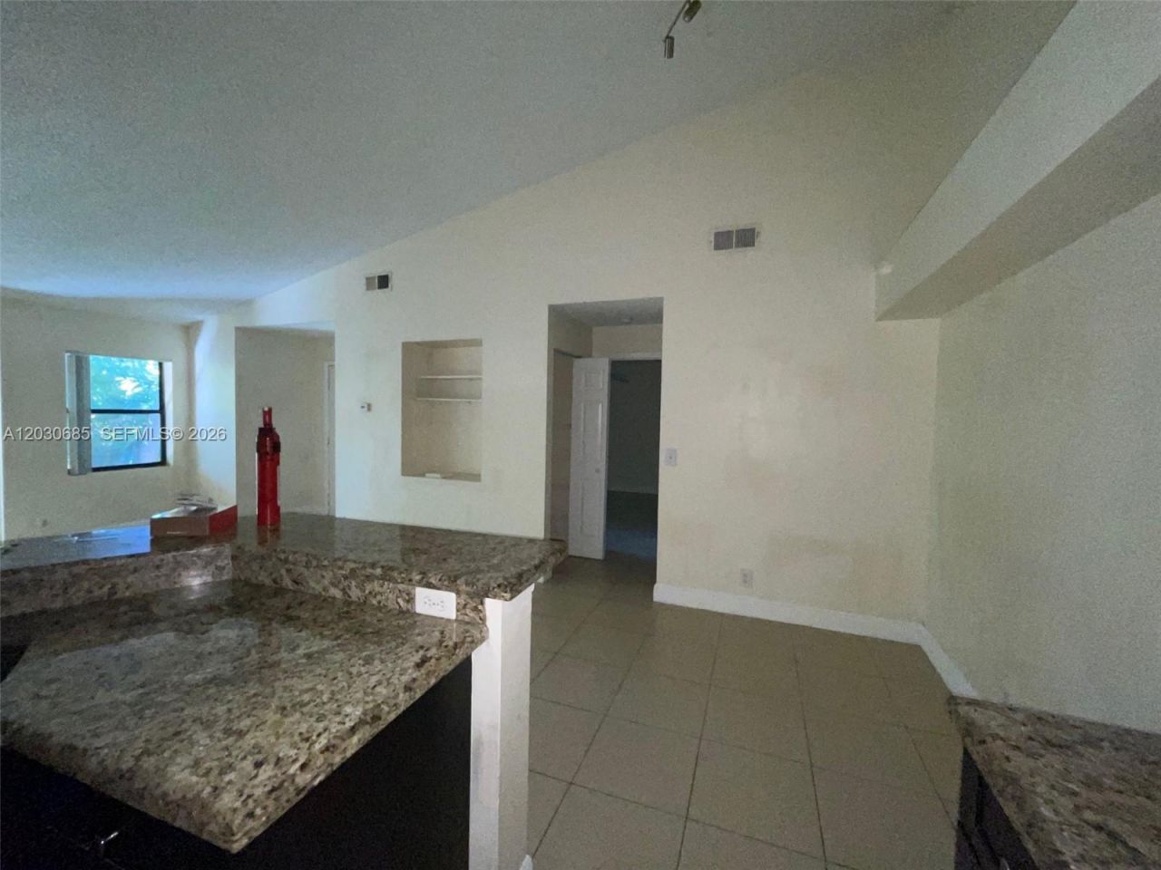 9999 Summerbreeze Dr , Unit 915, Sunrise, FL 33322 Photo