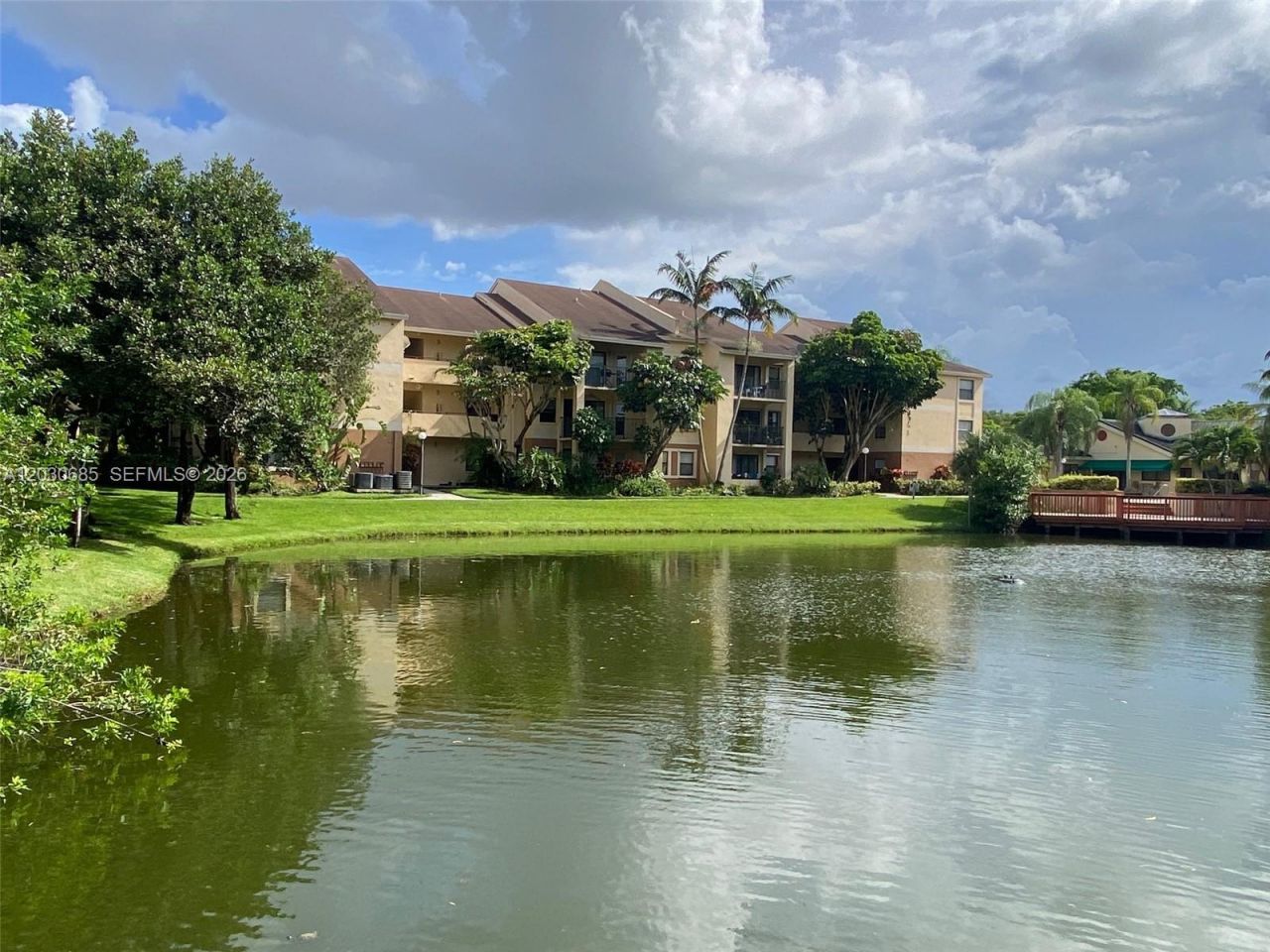 9999 Summerbreeze Dr, Unit 915, Sunrise, FL 33322 Photo
