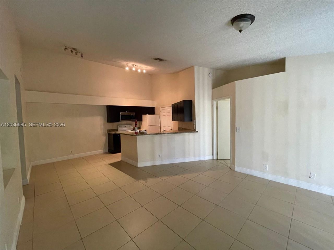 9999 Summerbreeze Dr , Unit 915, Sunrise, FL 33322 Photo