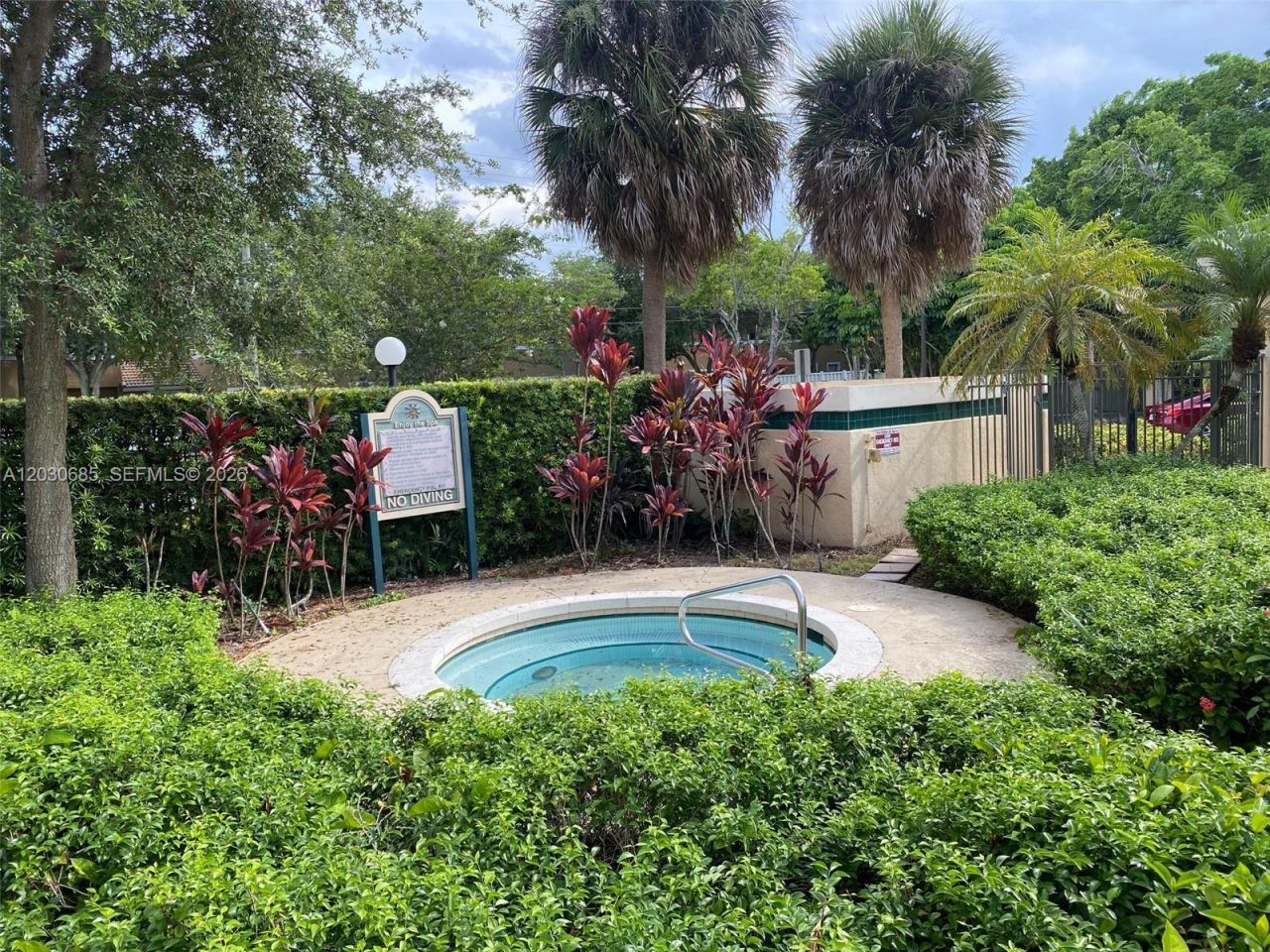 9999 Summerbreeze Dr, Unit 915, Sunrise, FL 33322 Photo