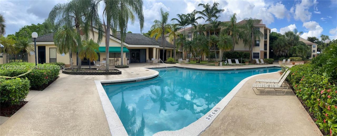 9999 Summerbreeze Dr, Unit 915, Sunrise, FL 33322 Photo