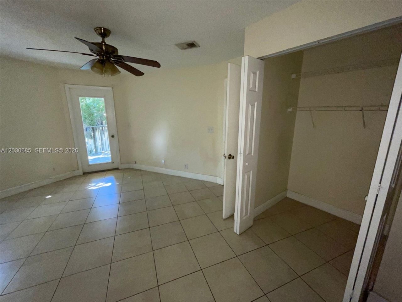 9999 Summerbreeze Dr, Unit 915, Sunrise, FL 33322 Photo