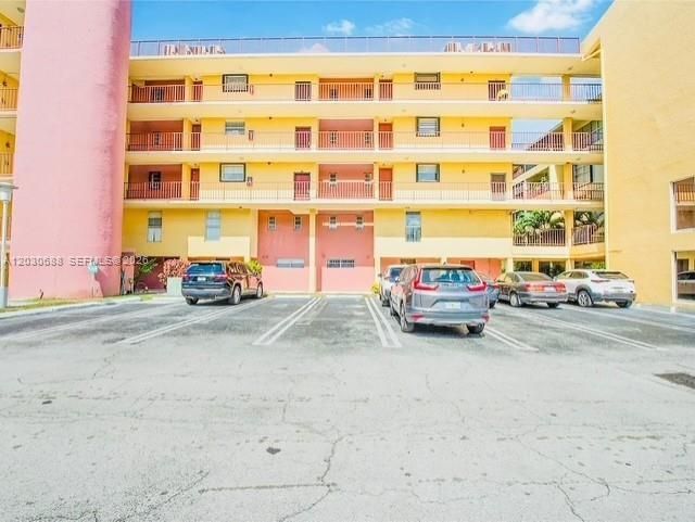 8775 Park Blvd, Unit 309, Miami, FL 33172 Photo